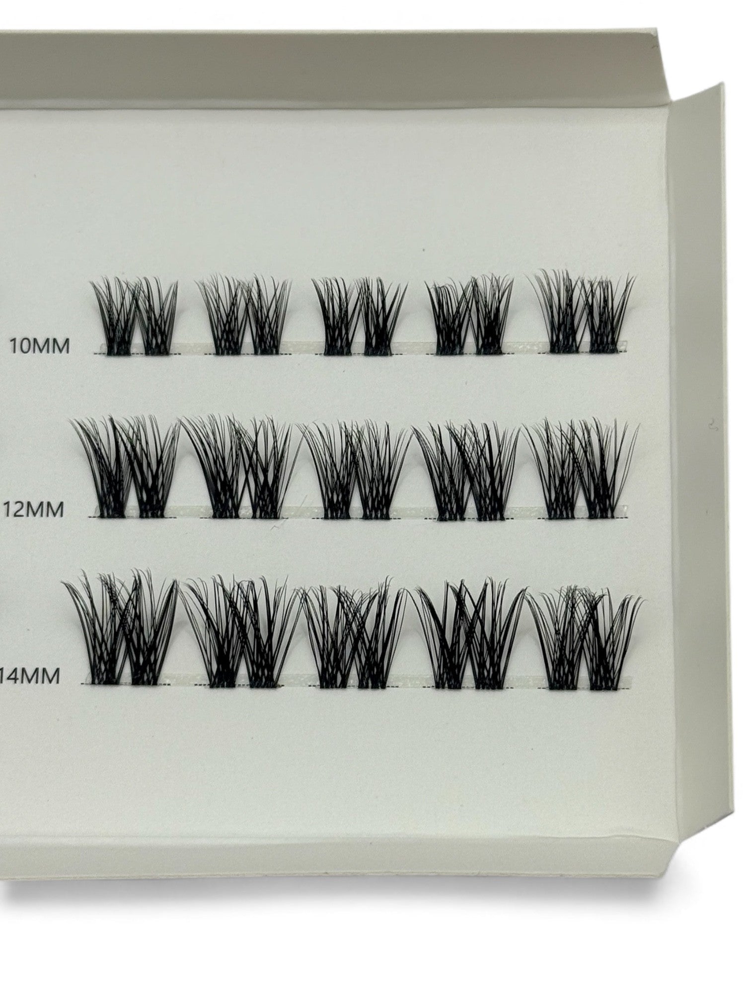 DIY Eyelash extensions  CLARA - moi beauty